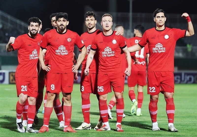 تراکتور در اهواز لباس قهرمانی را سفارش داد تراکتور در اهواز لباس قهرمانی را سفارش داد