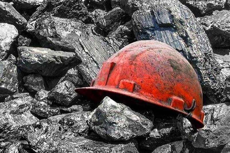 «آوارجان»؛ روایتی از فریاد خاموش کارگران «آوارجان»؛ روایتی از فریاد خاموش کارگران