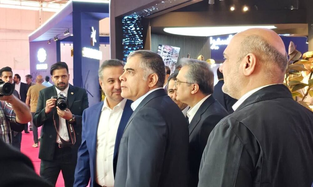 بیست‌ونهمین نمایشگاه بین‌المللی نفت در تهران آغاز شد / حضور ۲ هزار شرکت از ۱۴ کشور