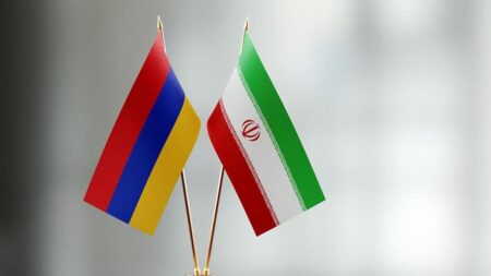 ایران و ارمنستان همکاری گمرکی خود را تقویت کردند