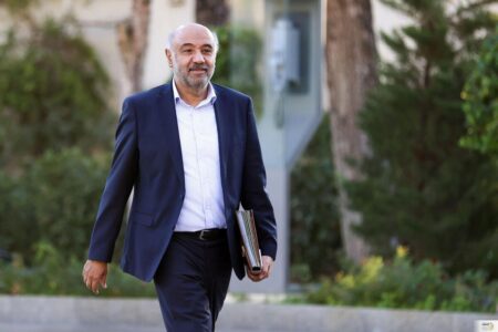افزایش ۴۵ درصدی دستمزد کارگران در دستور کار دولت پزشکیان افزایش ۴۵ درصدی دستمزد کارگران در دستور کار دولت پزشکیان
