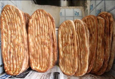 گران فروشی نانوایان را مهار کنید