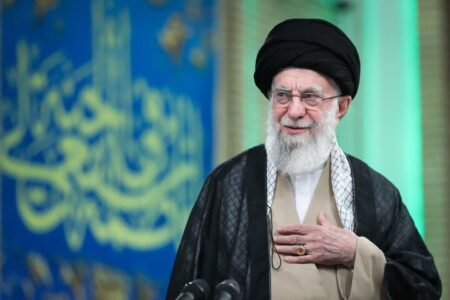 مسئله فلسطین نباید فراموش شود/ آمریکا و انگلیس حامیان جنایات صهیونیست‌ها
