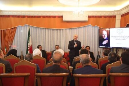 قالیباف: مردم را از گردونه اقتصاد کشور حذف کرده‌ایم