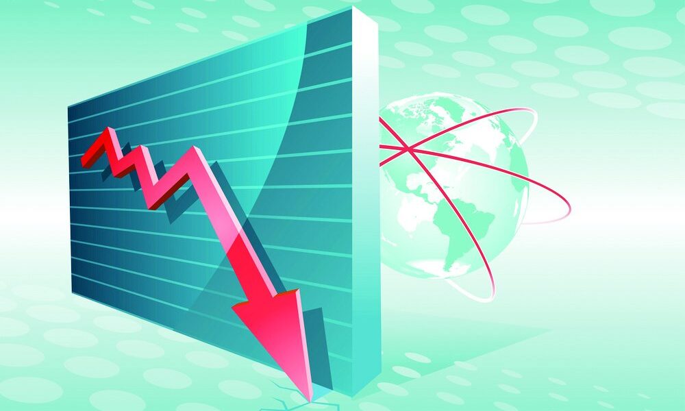 توافق و رفع تحریم به تنهایی تغییری در اقتصاد ایجاد نمیکند توافق و رفع تحریم به تنهایی تغییری در اقتصاد ایجاد نمیکند