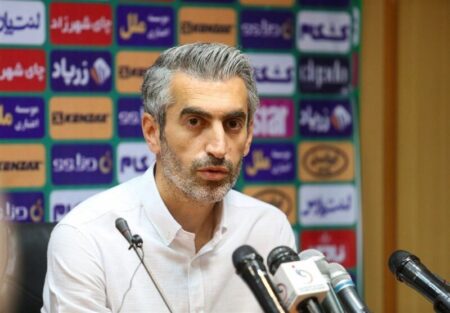 مجتبی جباری دلیل اخراج اندونگ از استقلال را اعلام کرد: حرکت بد بازیکن در تمرین!