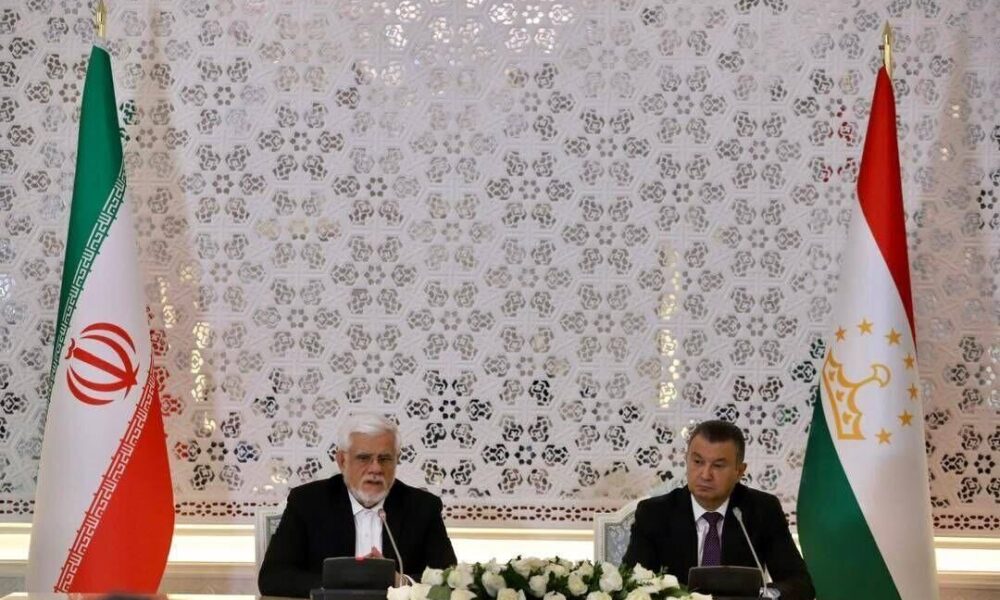 عارف: روابط سیاسی ایران و تاجیکستان در بهترین شرایط قرار دارد
