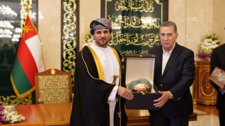 پیشنهاد ایجاد صندوق سرمایه‌گذاری مشترک ایران و عمان