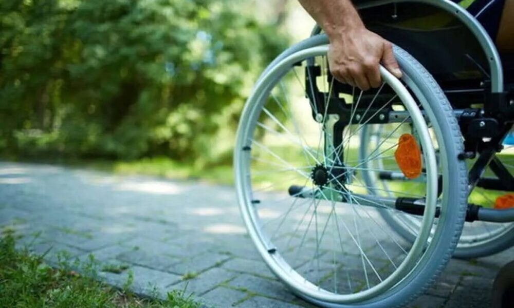 وضعیت معلولان بحرانی می‌شود؛ آپارتاید جان می‌گیرد