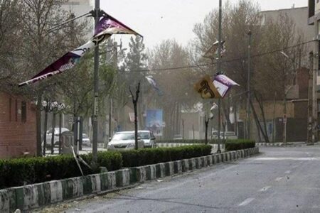 هواشناسی استان تهران خبر داد: وزش باد شدید و گردوخاک در راه است