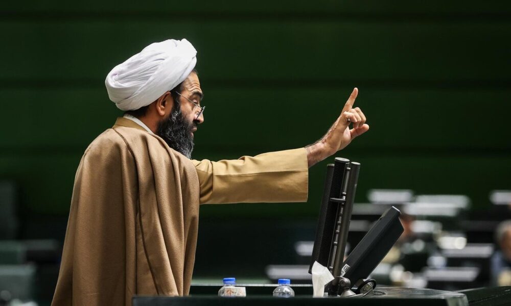 زیر سؤال بردن پروژه انتقال آب ماندگان، خلاف انسجام ملی است زیر سؤال بردن پروژه انتقال آب ماندگان، خلاف انسجام ملی است