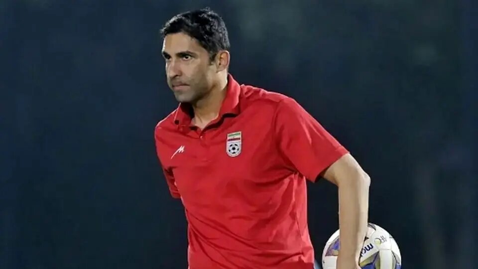 هاشمیان مهاجم پرسپولیس را غافلگیر کرد! هاشمیان مهاجم پرسپولیس را غافلگیر کرد!