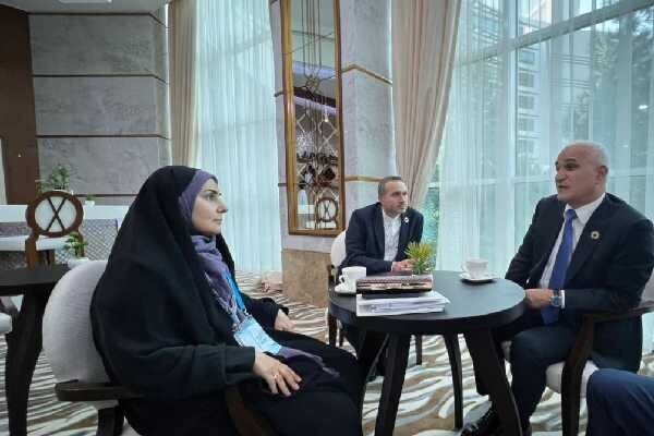 دیدار وزیر راه با معاون نخست وزیر آذربایجان؛ گامی مهم در توسعه همکاری‌های اقتصادی مرزی