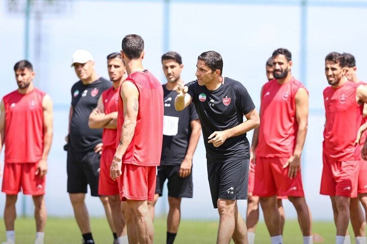 ساعت و مکان دیدار پرسپولیس و فجرسپاسی/ هاشمیان آخرین تمرین پیش فصل را انجام داد ساعت و مکان دیدار پرسپولیس و فجرسپاسی/ هاشمیان آخرین تمرین پیش فصل را انجام داد