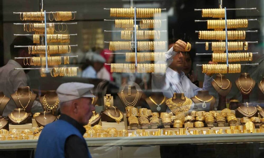 آخرین قیمت طلا، سکه و دلار تا پیش از امروز ۹ شهریور
