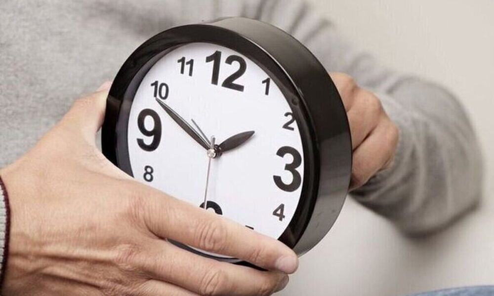 ساعات کاری ادارات، مدارس و بانک‌ها دوباره تغییر کرد +جزییات