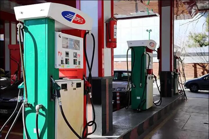 از حضور ۵۰ هزار معلم برای سال تحصیلی جدید تا نگاهی نو به سلامت دانشآموزان مجوزهای جدید مربوط به بنزین سوپر در درگاه ملی مجوزها فعال شد + لینک