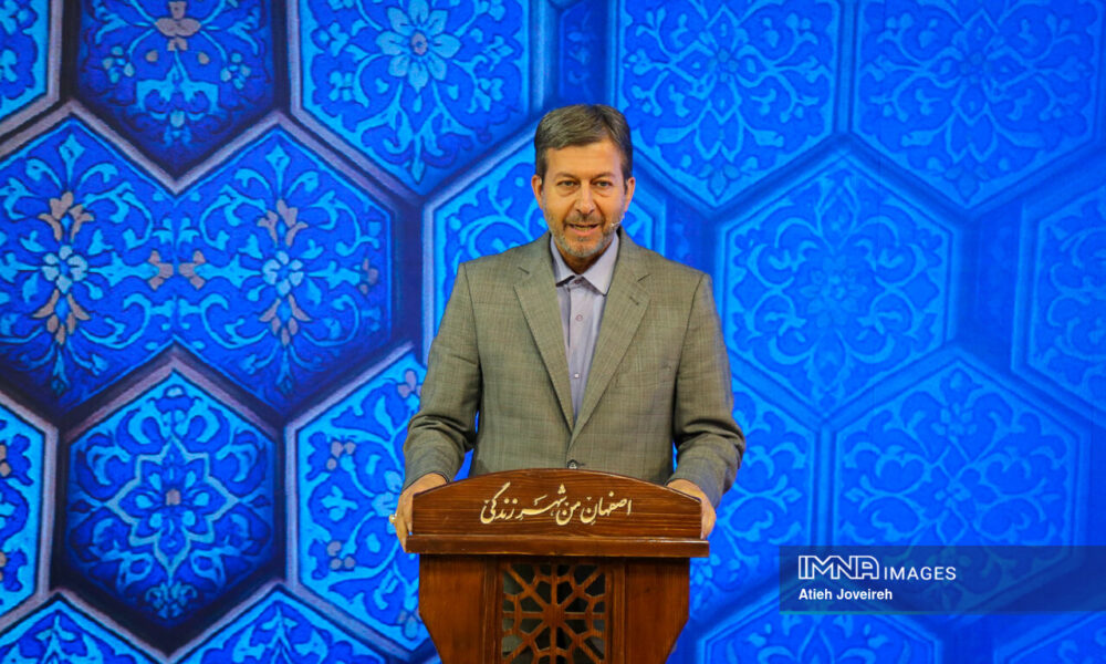 مسجد؛ پایگاه ایمان و حرکت اجتماعی مسجد؛ پایگاه ایمان و حرکت اجتماعی