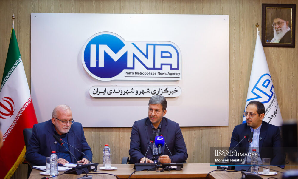 دیپلماسی محدود به اروپا و آمریکا نیست/ عملیات روانی ابزار دشمن برای ایجاد التهاب در بازار