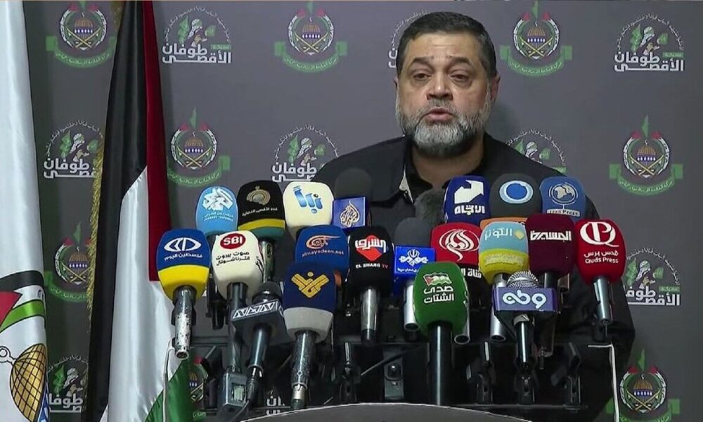 از جزئیات طرح ترامپ برای غزه تا هدف قرار دادن یک بالگرد رژیم صهیونیستی توسط حماس از جزئیات طرح ترامپ برای غزه تا هدف قرار دادن یک بالگرد رژیم صهیونیستی توسط حماس