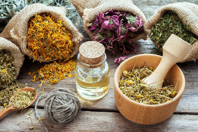 این گیاهان دارویی قاتل  چربی خون بالا هستند!