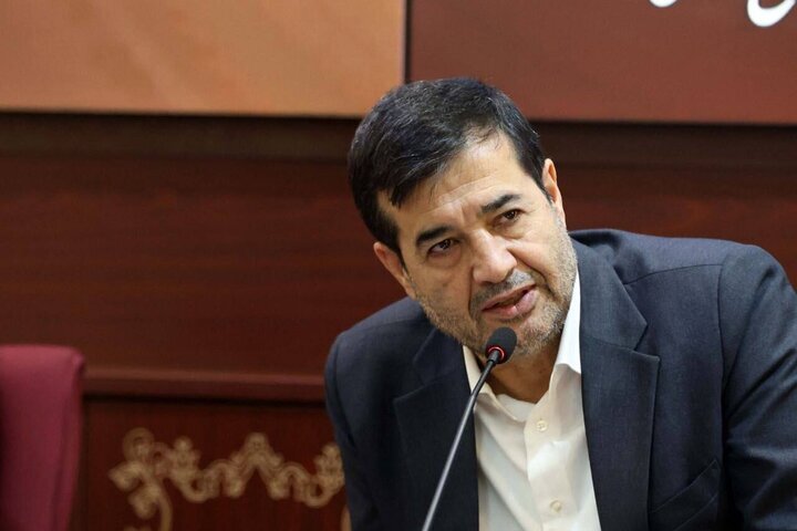 وزیر ورزش تهدید کرد: یقه این افراد را می‌گیریم