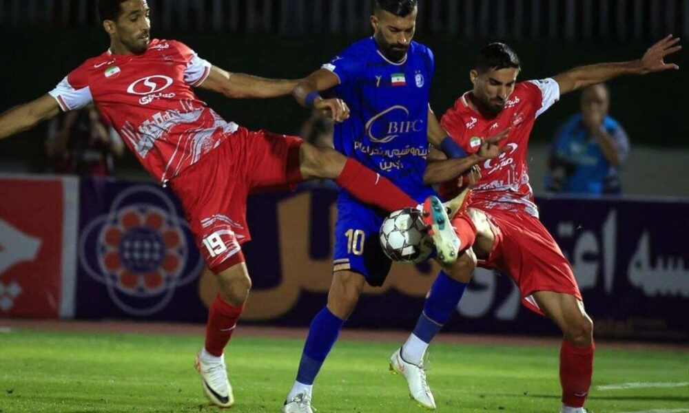بازیکنان استقلال و پرسپولیس در اراک با هم شام و ناهار نخوردند +ویدیو