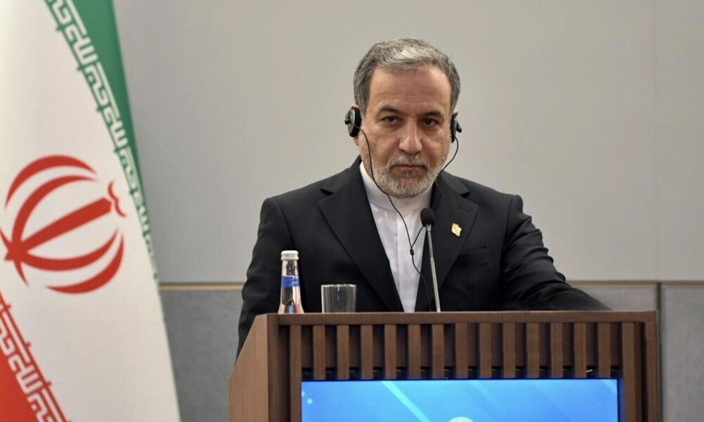 عراقچی: ایران متعهد به تحکیم روابط با عربستان سعودی است