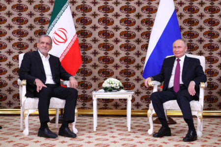 پزشکیان و پوتین در عشق‌آباد دیدار می‌کنند/ سفر هفته آینده عراقچی به مسکو