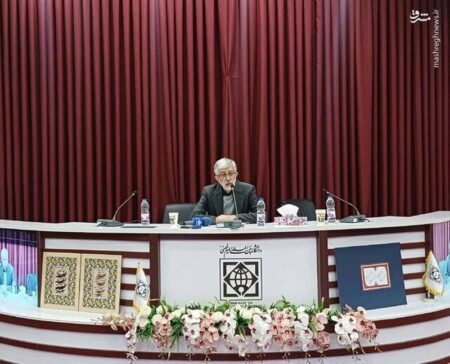 حداد عادل: دانشجویان خارجی سفیرانی برای معرفی ایران هستند حداد عادل: دانشجویان خارجی سفیرانی برای معرفی ایران هستند