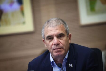 دیدار نمایندگان اطلاعاتی رژیم صهیونیستی با میانجی‌های توافق آتش‌بس غزه