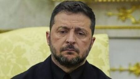 زلنسکی خواستار برگزاری همه‌پرسی برای واگذاری سرزمین به روسیه شد