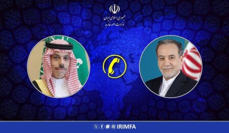 عراقچی خطاب به وزیر امور خارجه عربستان: یکپارچگی یمن باید حفظ شود