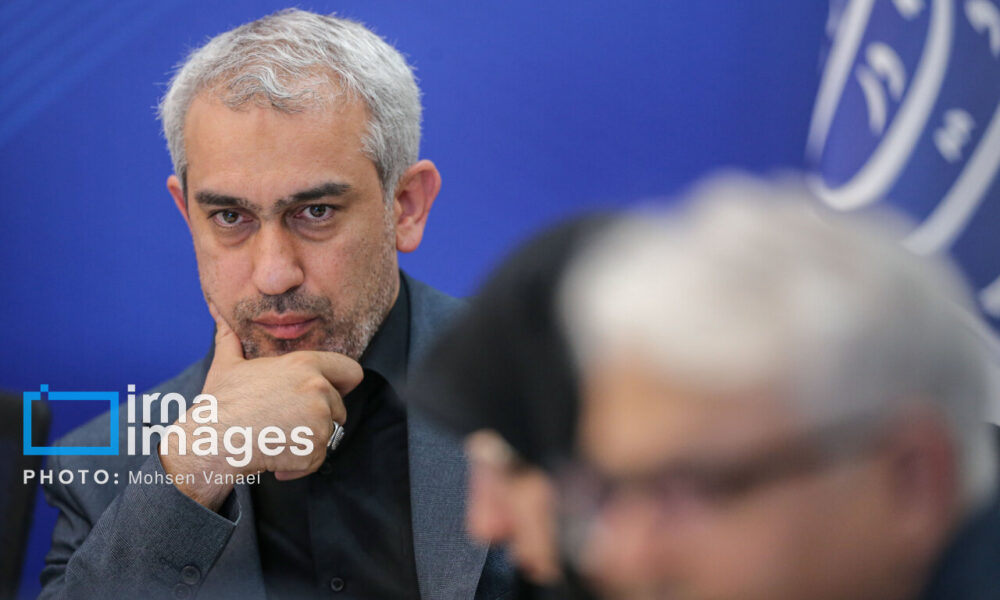 سه تصمیم کلیدی سران قوا برای تسهیل امور مالیاتی اصناف و مشاغل کشور سه تصمیم کلیدی سران قوا برای تسهیل امور مالیاتی اصناف و مشاغل کشور