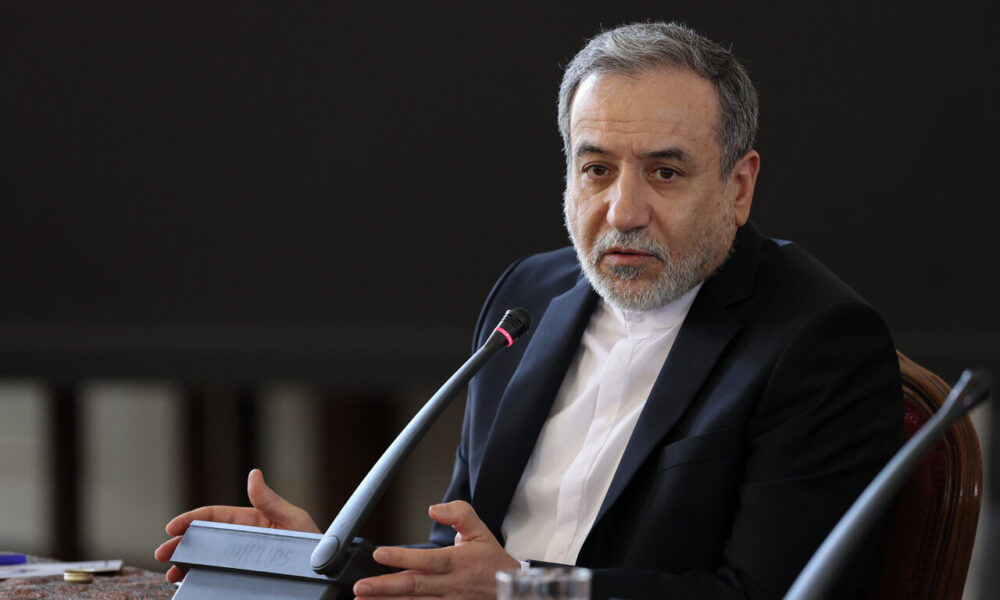 گفت‌وگوی تلفنی وزیر خارجه ونزوئلا با سید عباس عراقچی