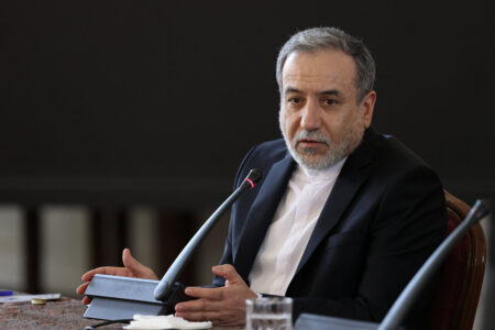 گفت‌وگوی تلفنی وزیر خارجه ونزوئلا با سید عباس عراقچی