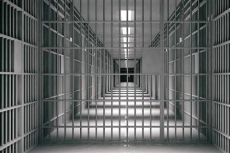 انتقال تعدادی از زندانیان ایرانی از عراق به کشور