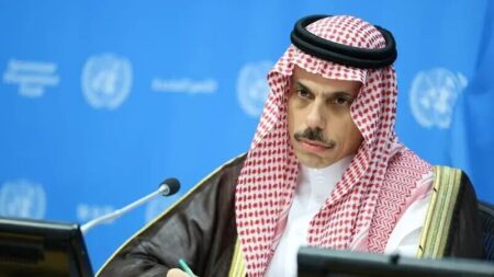 گفت‌وگوهای وزیر خارجه عربستان در واشنگتن/ تحولات بین‌المللی محور رایزنی‌ها