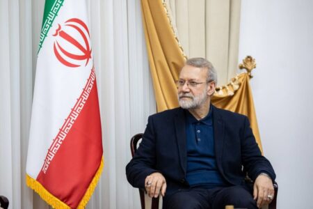 رایزنی لاریجانی با نخست‌وزیر قطر درباره آخرین تحولات منطقه