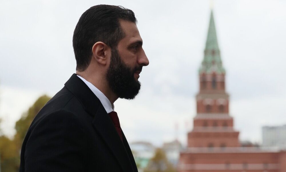 احمد الشرع وارد مسکو شد احمد الشرع وارد مسکو شد