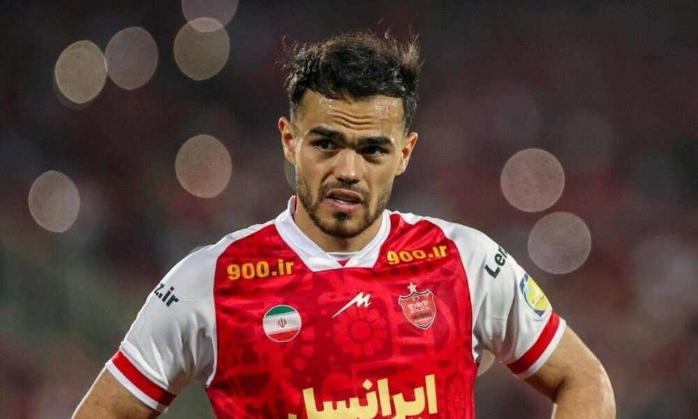 بهترین بازیکن پرسپولیس هواداران را خوشحال کرد بهترین بازیکن پرسپولیس هواداران را خوشحال کرد
