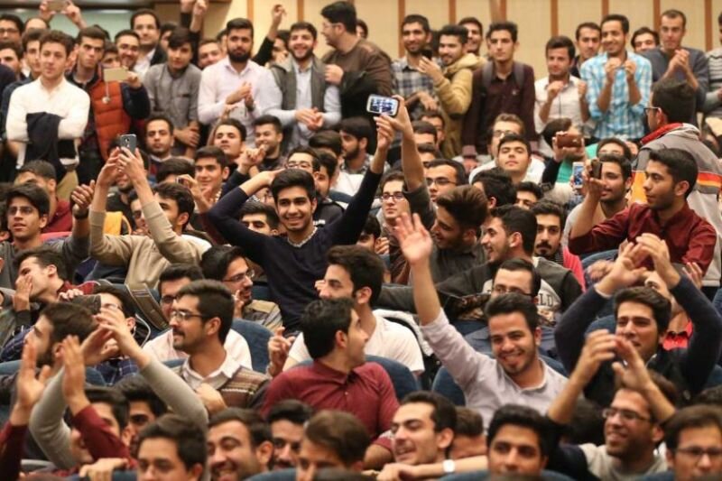به سئوالات جوانان پاسخ دهید