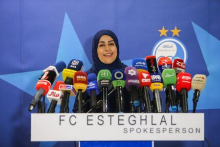 این خانم عجیب‌ترین شغل را در باشگاه استقلال دارد!