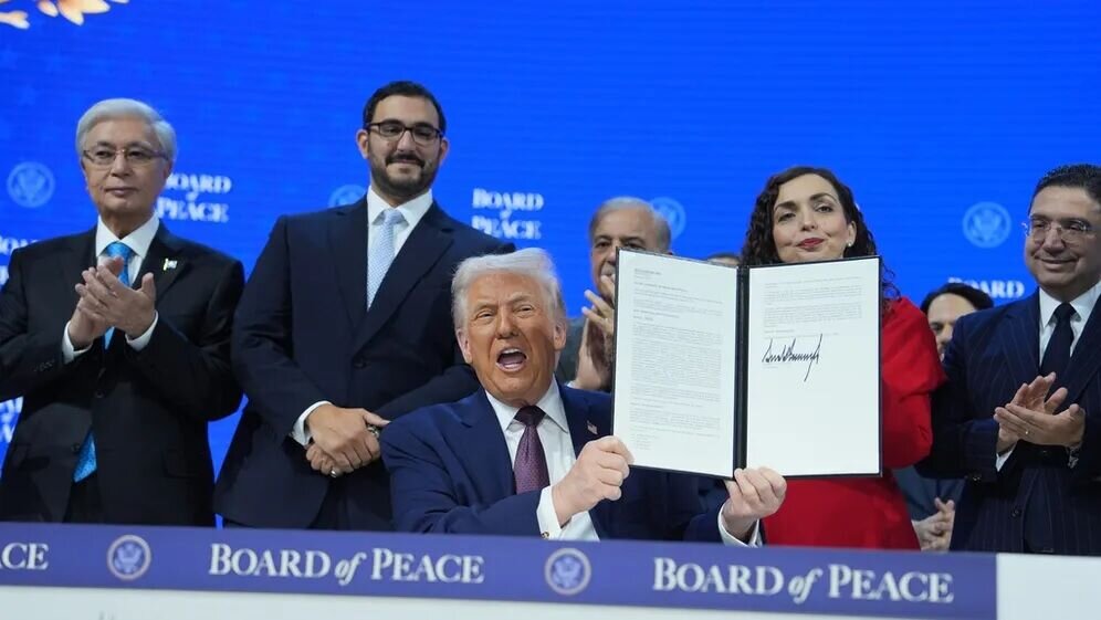 برگزاری نشست شورای صلح غزه بدون حضور نماینده فلسطین برگزاری نشست شورای صلح غزه بدون حضور نماینده فلسطین