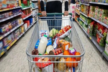 در پرداخت یارانه و کالابرگ دقت کنید