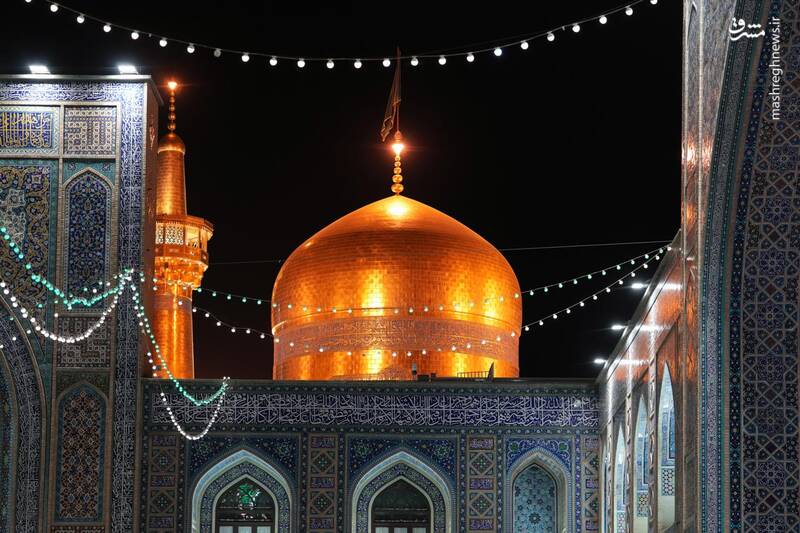 عکس/ شب هفتم از ماه رمضان در حرم امام هشتم