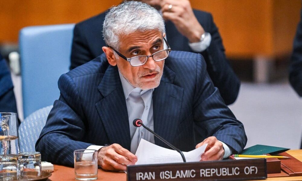 ایران: هیچ توافق پایداری از طریق زور حاصل نمی‌شود/ترامپ از تهدید خودداری کند