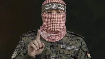 ابوعبیده: ملت فلسطین زنده است/ فشارها به تسلیم منجر نخواهد شد