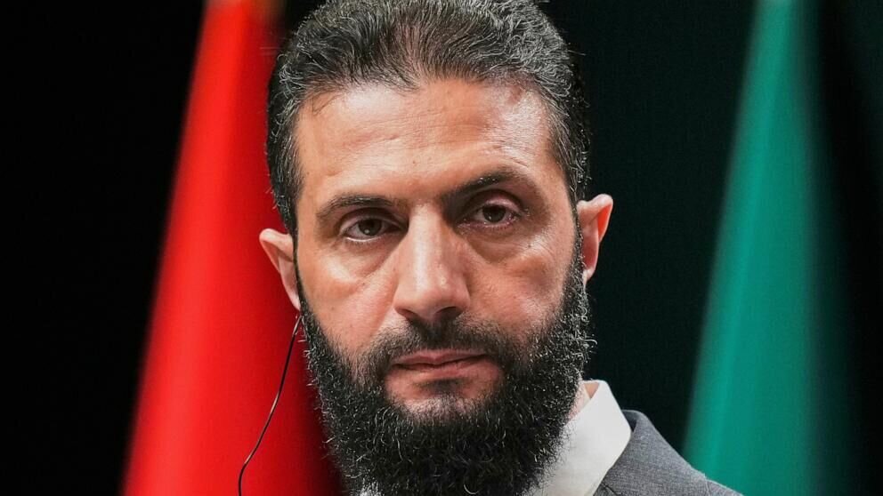 در واکنش به اخبار اقدام نظامی علیه حزب‌الله/ احمد الشرع: به‌دنبال توقف جنگ هستیم