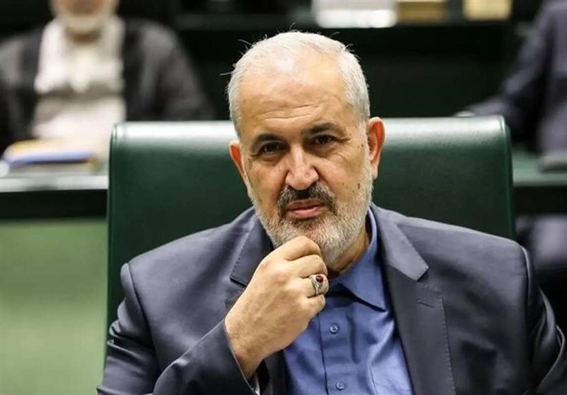 وزیر نیرو: ایران در جمع کشورهای برتر جهان از نظر کیفیت آب شرب قرار دارد وزیر نیرو: ایران در جمع کشورهای برتر جهان از نظر کیفیت آب شرب قرار دارد